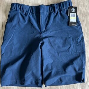 Under armour golf short size 4